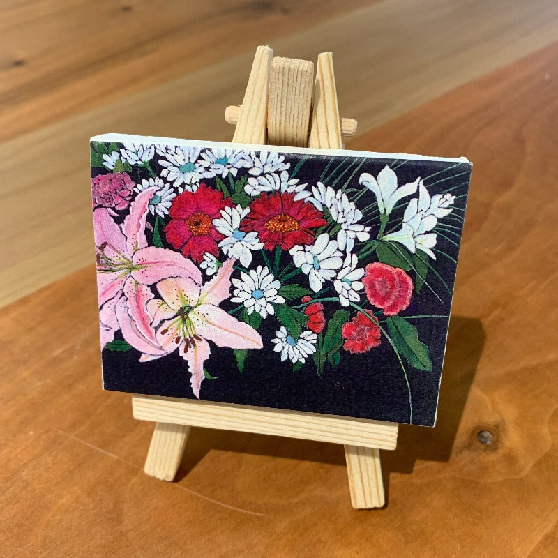 Mini print of lilies and daisies on easel